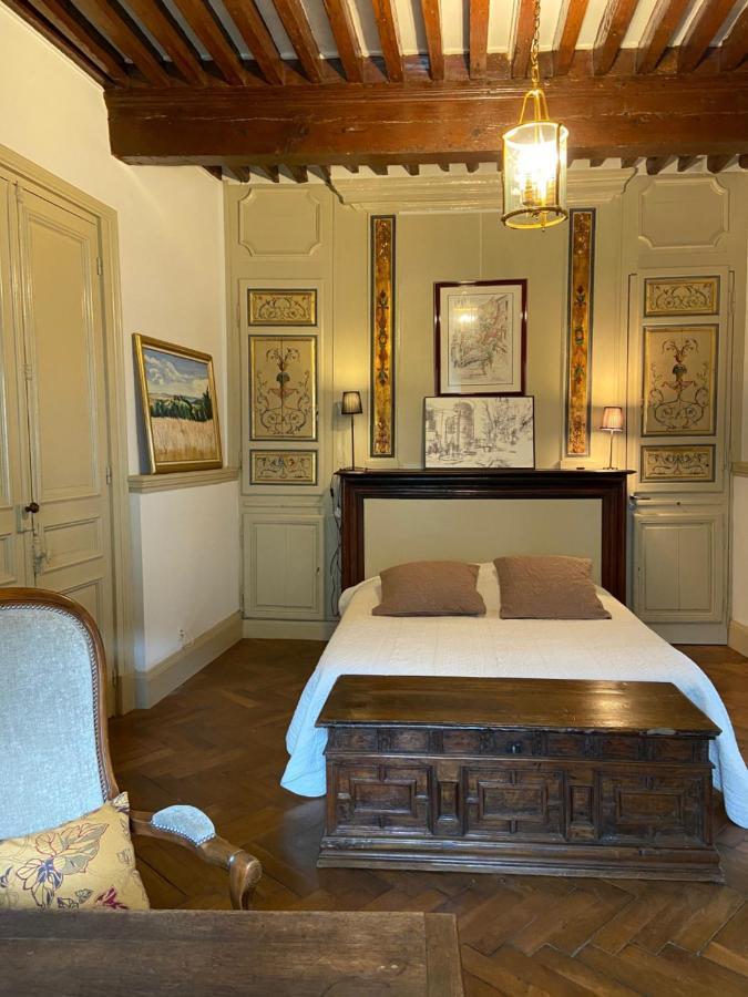 Le Gite Du Chateau Auriac-sur-Vendinelle Bagian luar foto